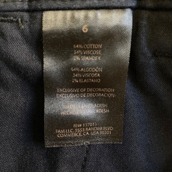 Banana Republic Ladies' Chino Shorts, Black, Size 6, NWT - Picture 15 of 16